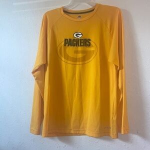 Men’s size medium Green Bay Packer, athletic cool base, long sleeve shirt G7